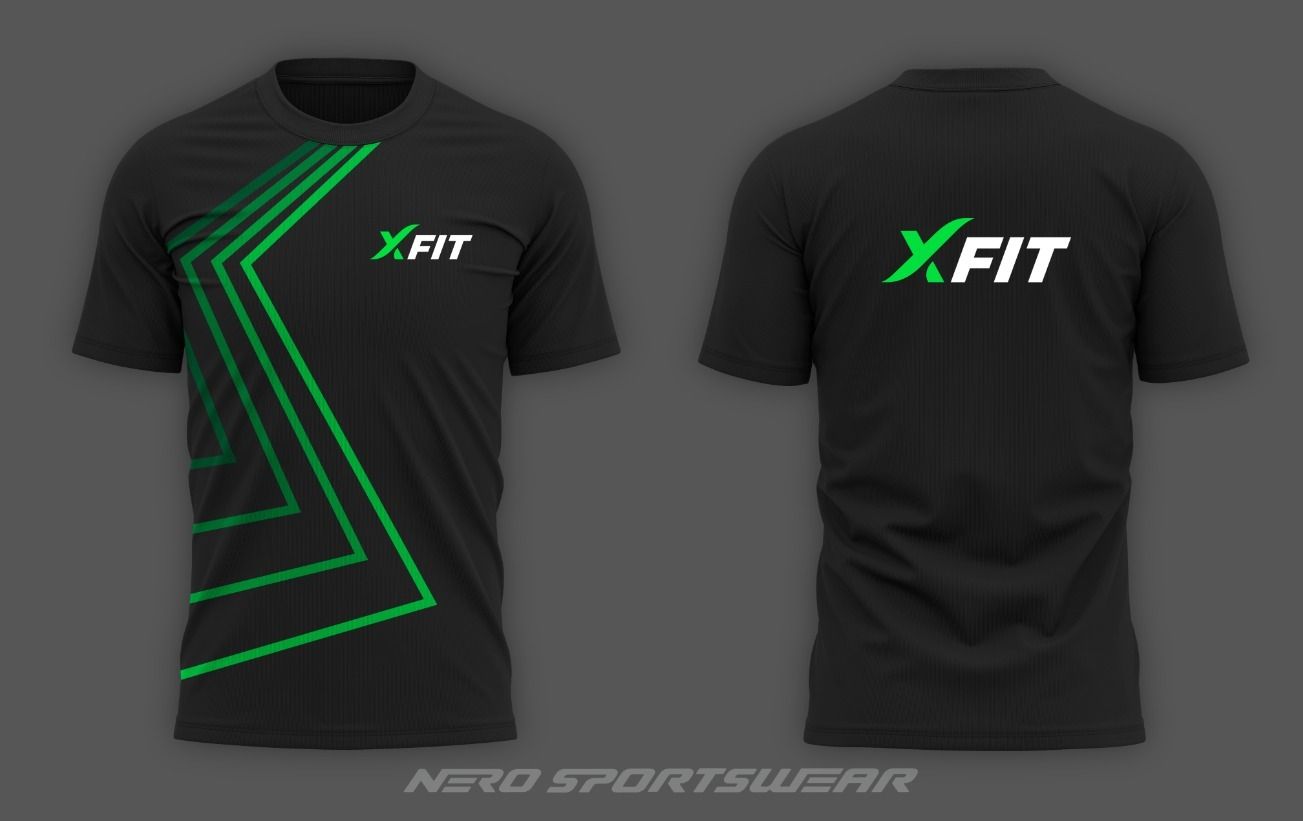 Макет футболки X-Fit с зелёными полосами